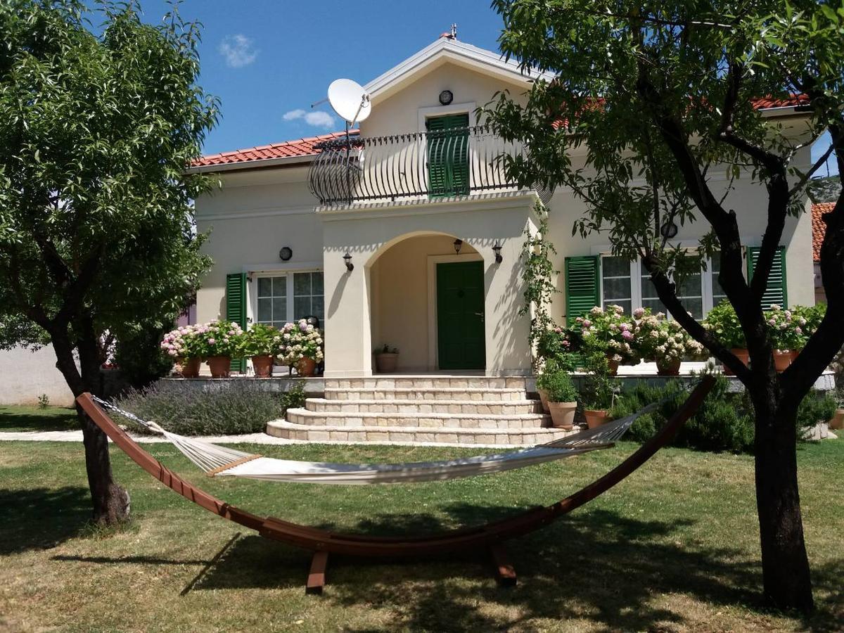 Barbina Kastelina Apartment Sveti Juraj